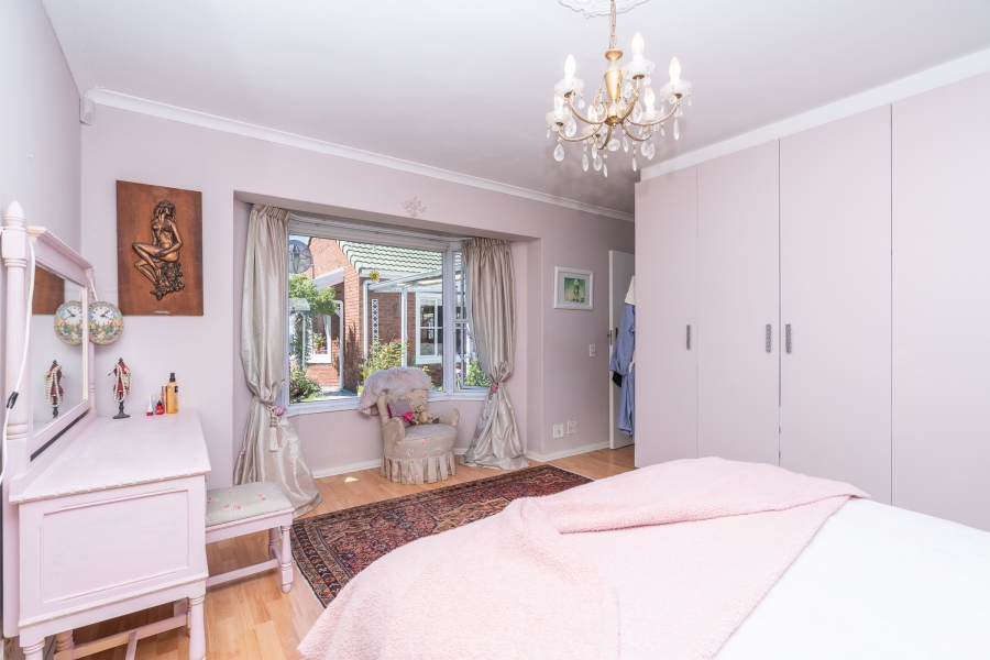 3 Bedroom Property for Sale in Pinelands Western Cape